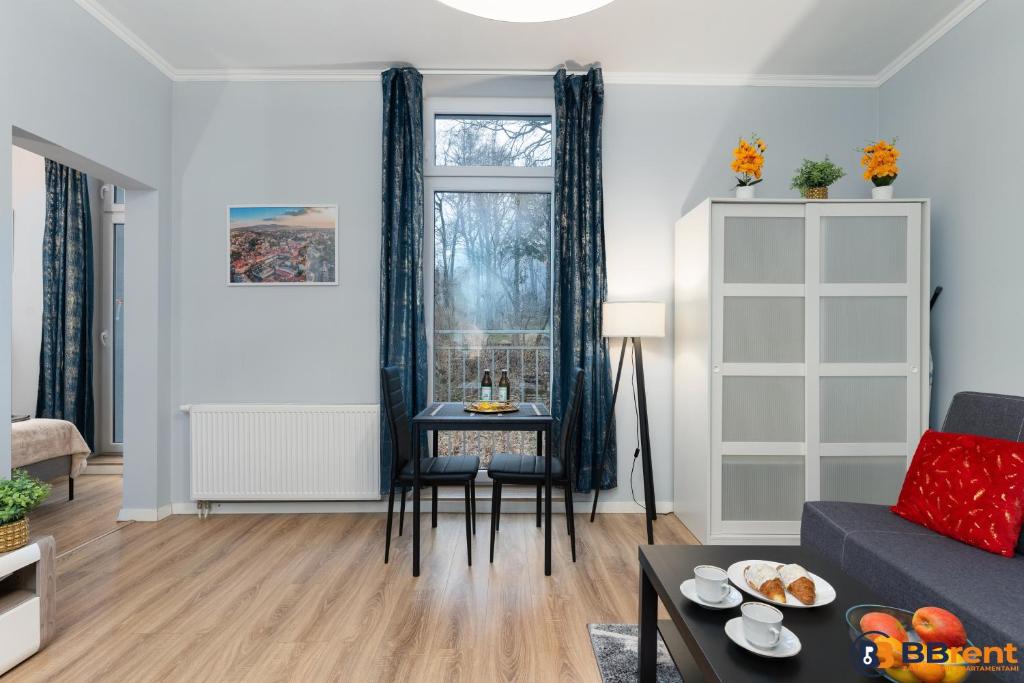 Galeria 3-6 - Zdjęcie prezentujące obsługę najmu krótkoterminowego